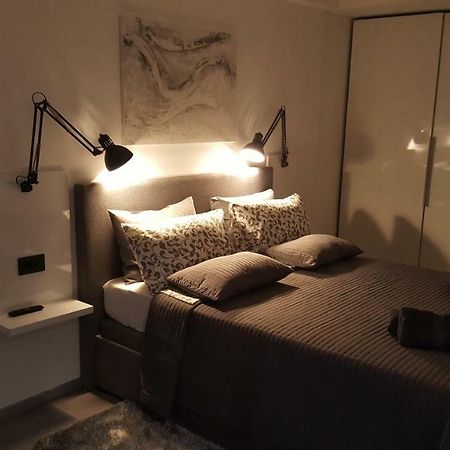 Apartman Vip, With Free Garage Parking Pula Exteriér fotografie