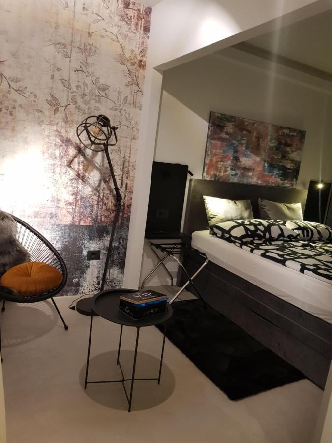 Apartman Vip, With Free Garage Parking Pula Exteriér fotografie