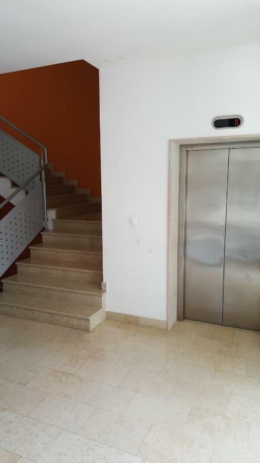Apartman Vip, With Free Garage Parking Pula Exteriér fotografie