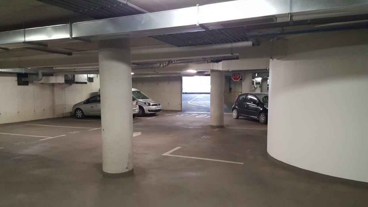 Apartman Vip, With Free Garage Parking Pula Exteriér fotografie