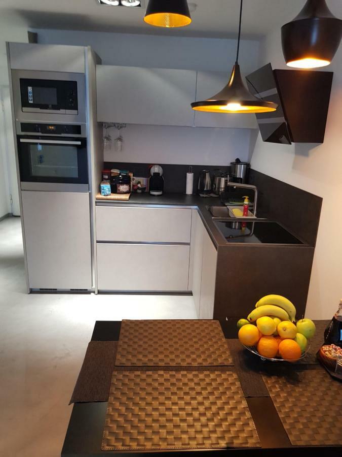 Apartman Vip, With Free Garage Parking Pula Exteriér fotografie
